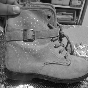 Girls Grey Boots